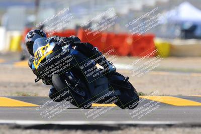 media/Oct-09-2022-SoCal Trackdays (Sun) [[95640aeeb6]]/Turn 2 (1110am)/